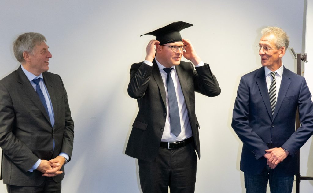 Herzlichen Glückwunsch an Niels Bartels zur erfolgreichen Verteidigung